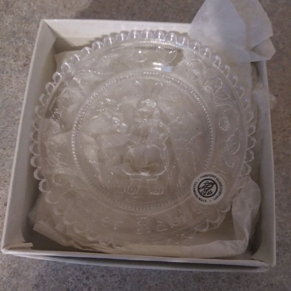 Peter Rabbit Easter Bunny Window Art Thornton Burgess Pairpoint Glass Cup Plate - Picture 1 of 1